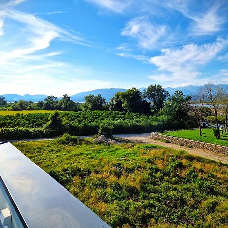 Kiteriders Garden Villas 울친 외부 사진